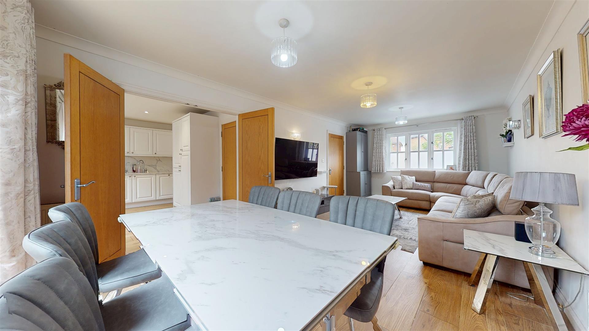 5 bed property in Goldhawk Road, Milton Keynes